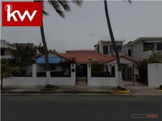 URB. PARK BOULEVARD, CASA EN SAN JUAN
