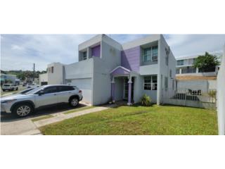 Puerto Rico - Bienes Raices VentaURB CAMPO REAL 4 CUARTOS 2.5 BANOS  Puerto Rico