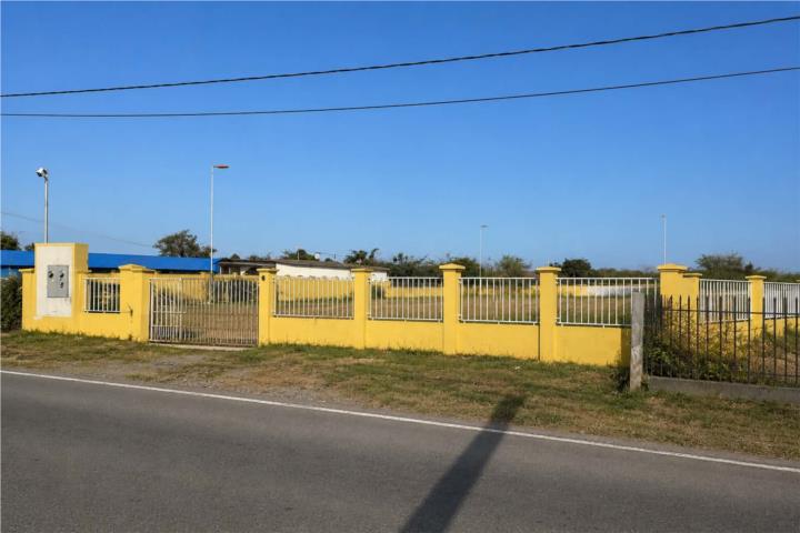 SOLAR DE 966.1421 S/M, VERJADO