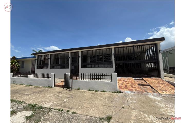 House in Villa Carolina, Carolina