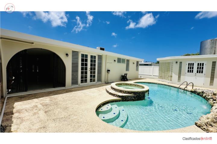 House in Victor Braegger, Guaynabo