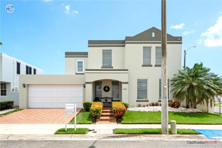 House in Camino Del Mar, Toa Baja