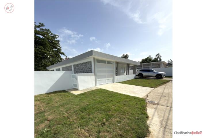 House in Candelaria, Toa Baja