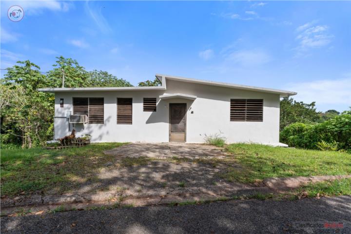 House in Bateyes, Mayagüez
