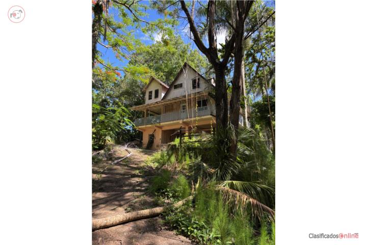 Hermoso Chalets de construcción mixta $95k