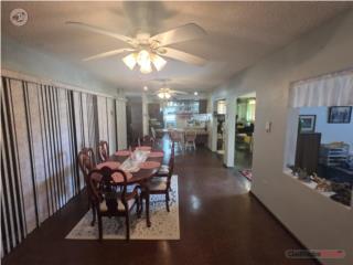 NEW PRICE- Equipped-Corner- Santa Isi...