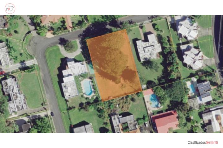 Lot in El Retiro, Caguas