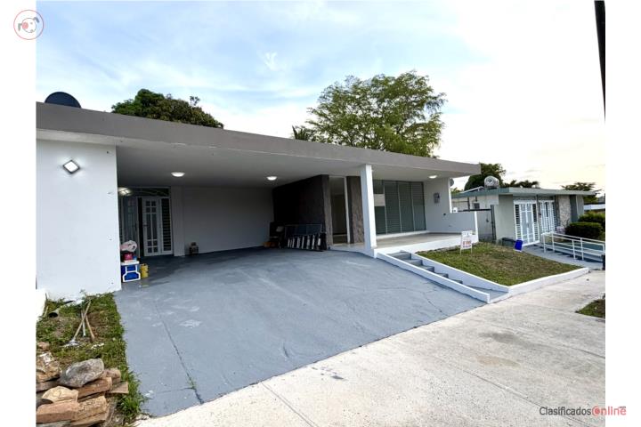 House in Venus Gardens, San Juan - Río Piedras
