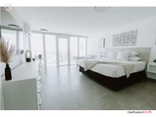 Lujoso Estudio en Isla Verde con Vist...