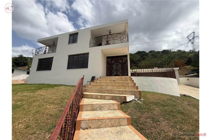 House in Estancias del Turabo, Caguas