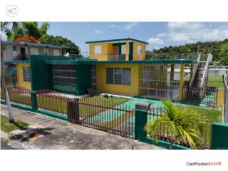 Aguada 5 Beds 3 Bath 2 level Home