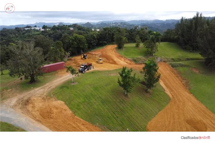 Lot in Quebrada Arenas, Toa Alta