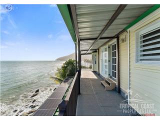 Smart living by the beach with solar ...