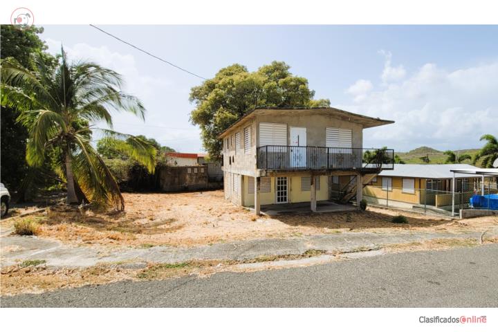 House in Baco, Guánica