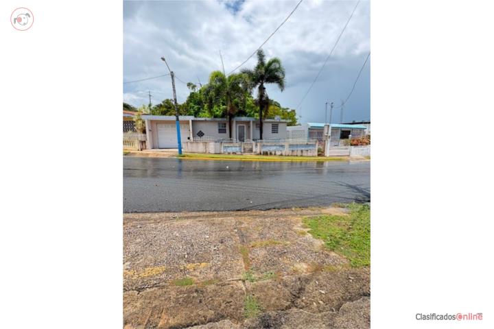 House in Luchetti, Manatí