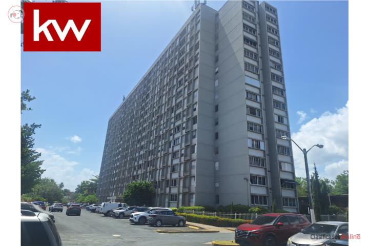 Apartment in Jardines de Valencia, San Juan - Río Piedras