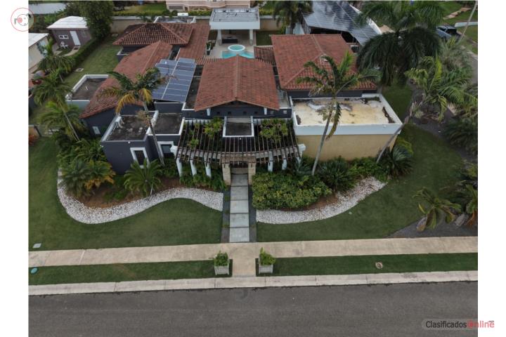 House in Aguacate, Aguadilla