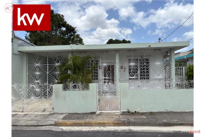 House in Pueblo, Coamo