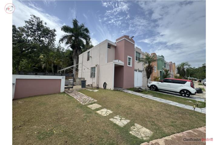 House in Portal De La Cumbre, San Juan - Río Piedras