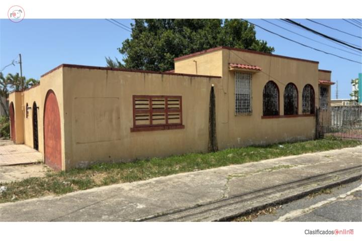 House in Pueblo, Arecibo