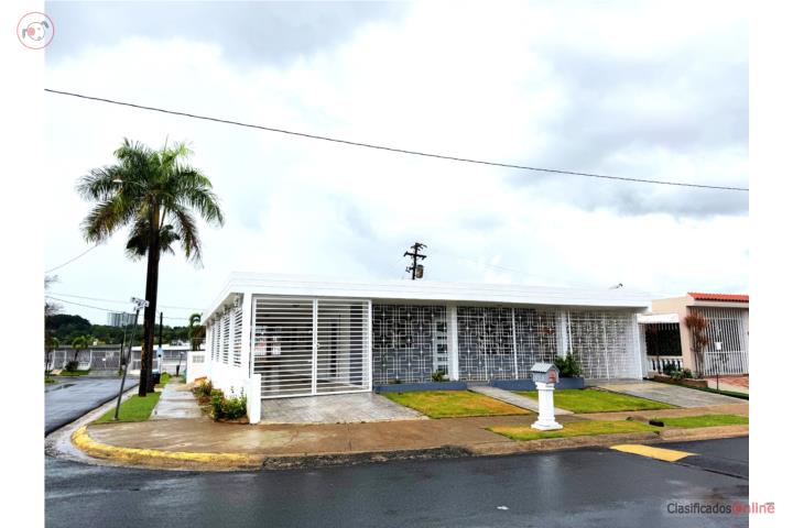 House in Pajaros, Bayamón
