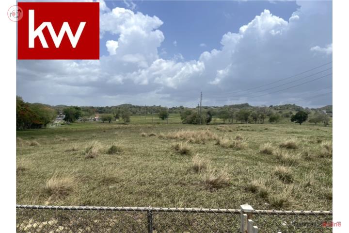 Lot in Naranjito, Hatillo