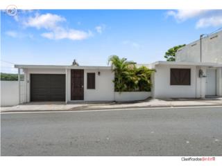 Charming two-story house in Aguada