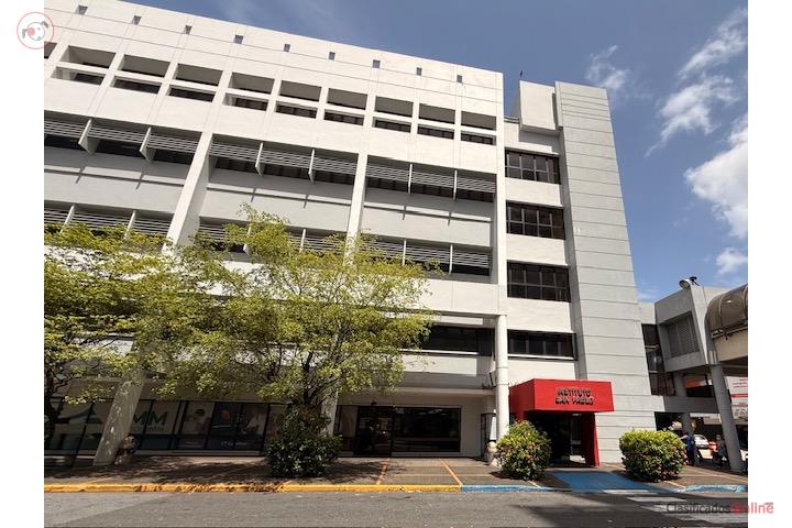Commercial in Instituto San Pablo Medical Bu, Bayamón