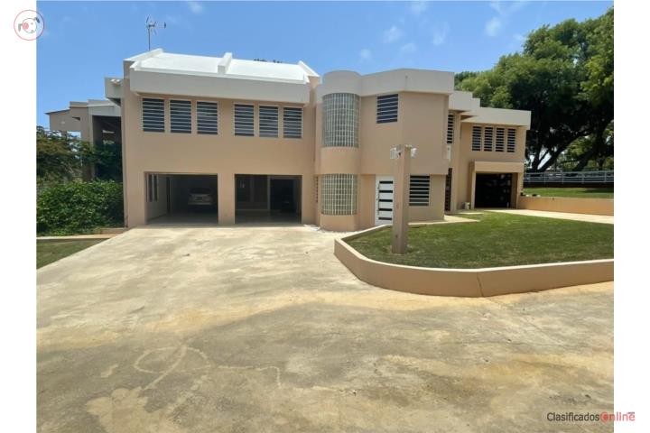 House in Jobos, Isabela