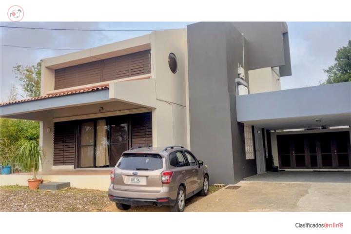 House in Bejucos, Isabela
