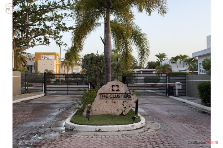 Apartment in The Clusters, Vega Alta