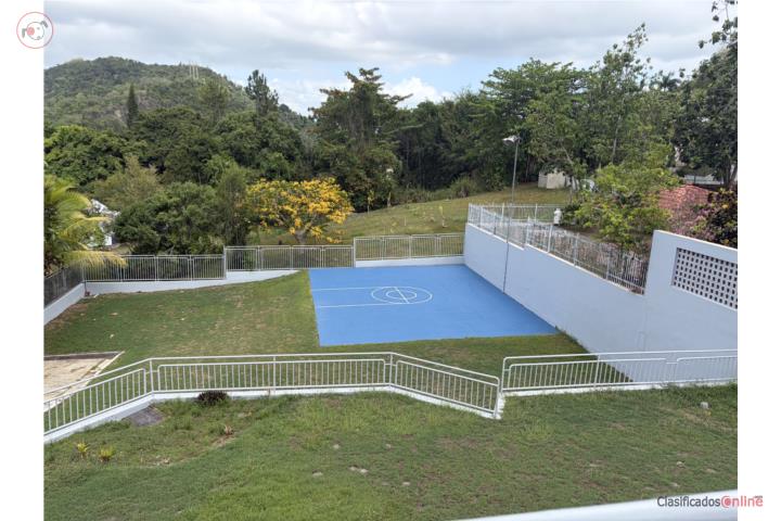 House in El Retiro, Caguas