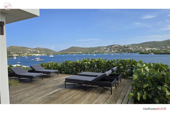 House in Dewey, Culebra