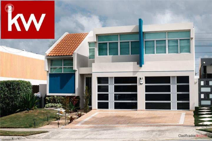URB. VEREDAS, CASA EN GURABO