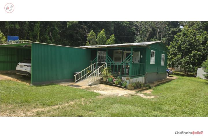 House in Caimital Bajo, Aguadilla