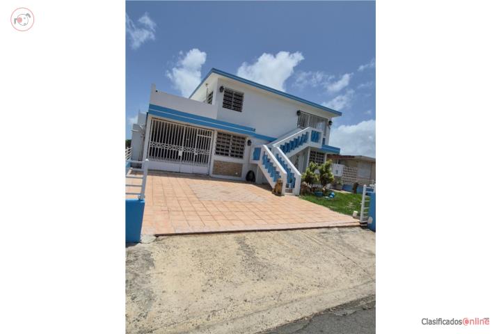 House in Sabana Gardens, Carolina