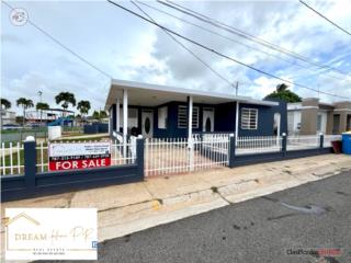 VENTA AGUADILLA- Céntrica propiedad.