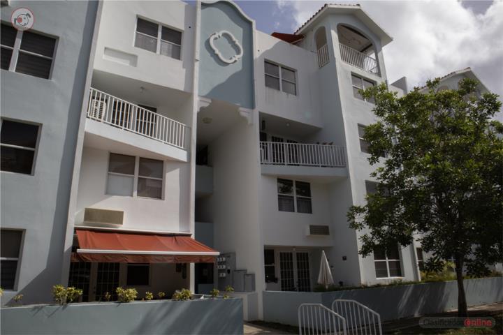 Apartment in The Residences Parque Escorial, Carolina