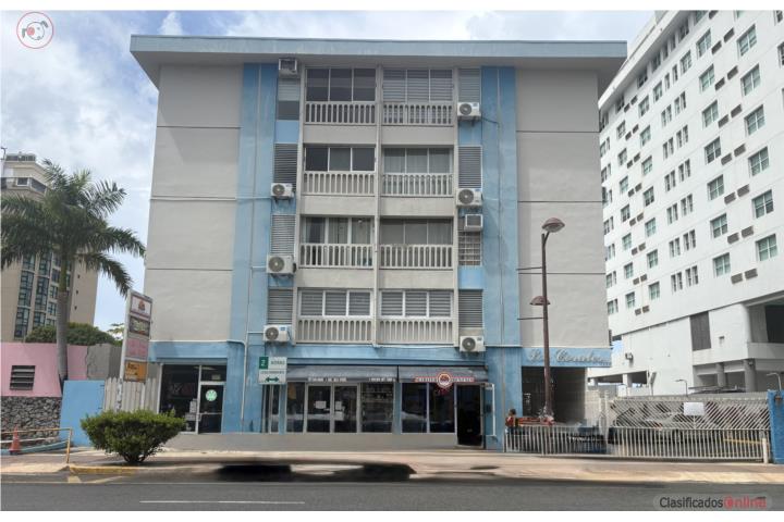 Avenida Isla Verde, estacionamiento Los Corales