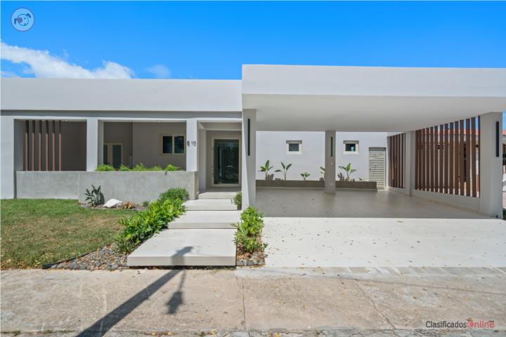 DORADO DEL MAR- REMODELADA C/PISCINA