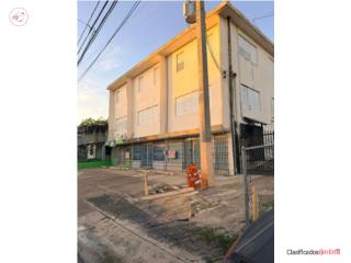 Edificio Comercial frente a la Plaza ...