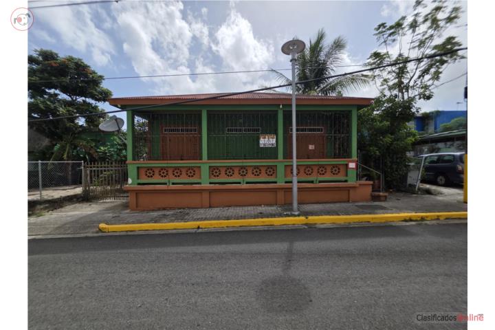 House in Pueblo, Carolina - Isla Verde
