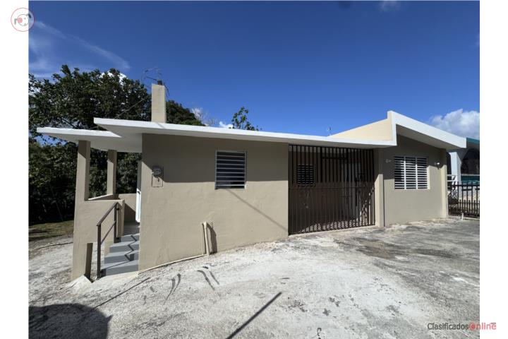 House in Lirios, Juncos