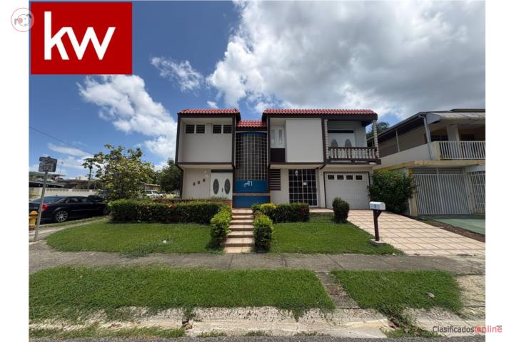 URB. SULTANA, CASA EN MAYAGUEZ