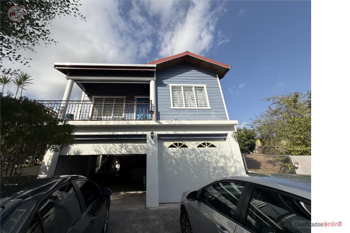 House in Lluveras, Yauco
