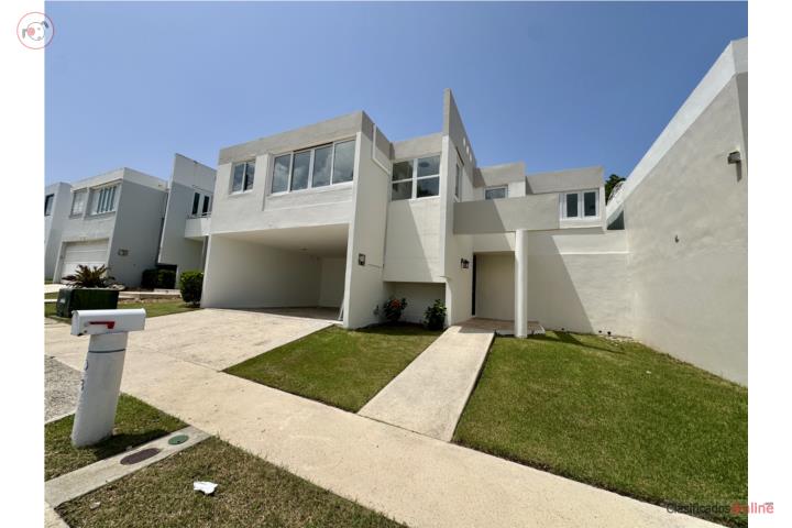 House in Vistas De Guaynabo, Guaynabo