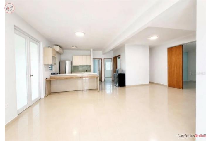 Hermosa casa sin amueblar