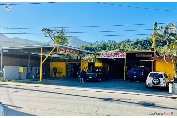 Commercial in Santa Clara, Jayuya