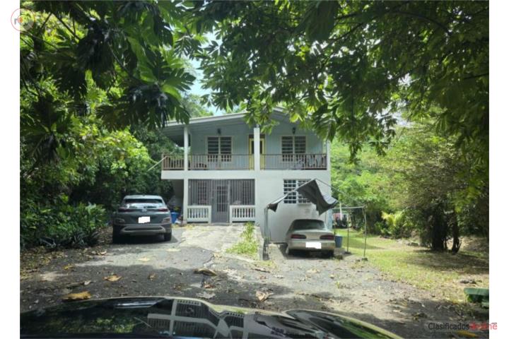 Multi-family in Candelaria, Lajas
