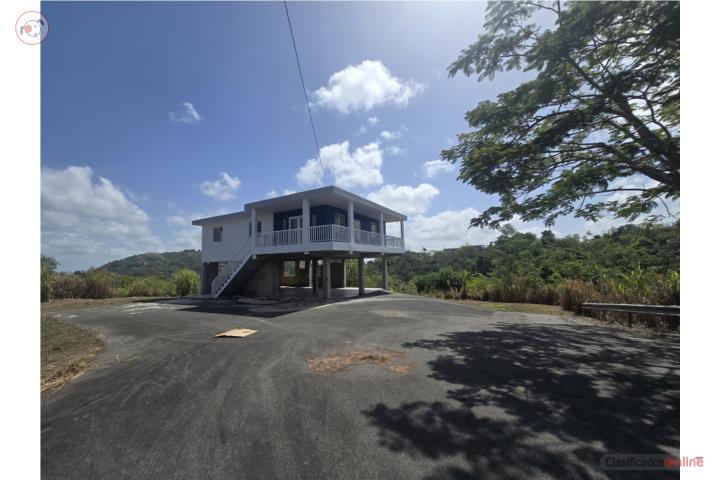 House in Rabanal, Cidra